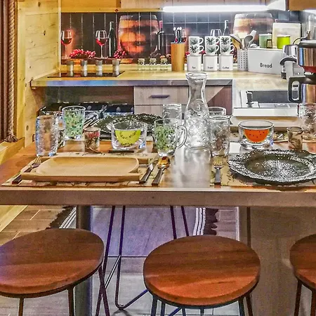 Gorgeous Home In Ustka With Wifi