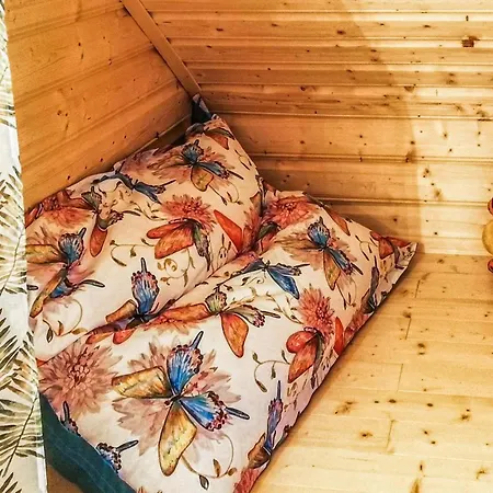 Holiday home Pet Friendly In With Wifi *